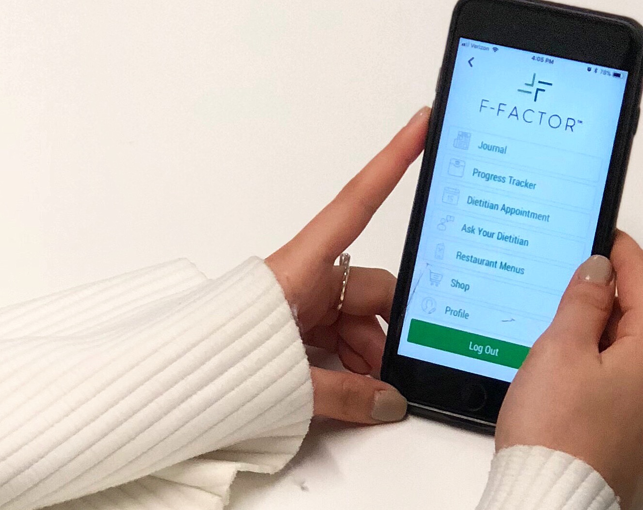 woman using the f factor app