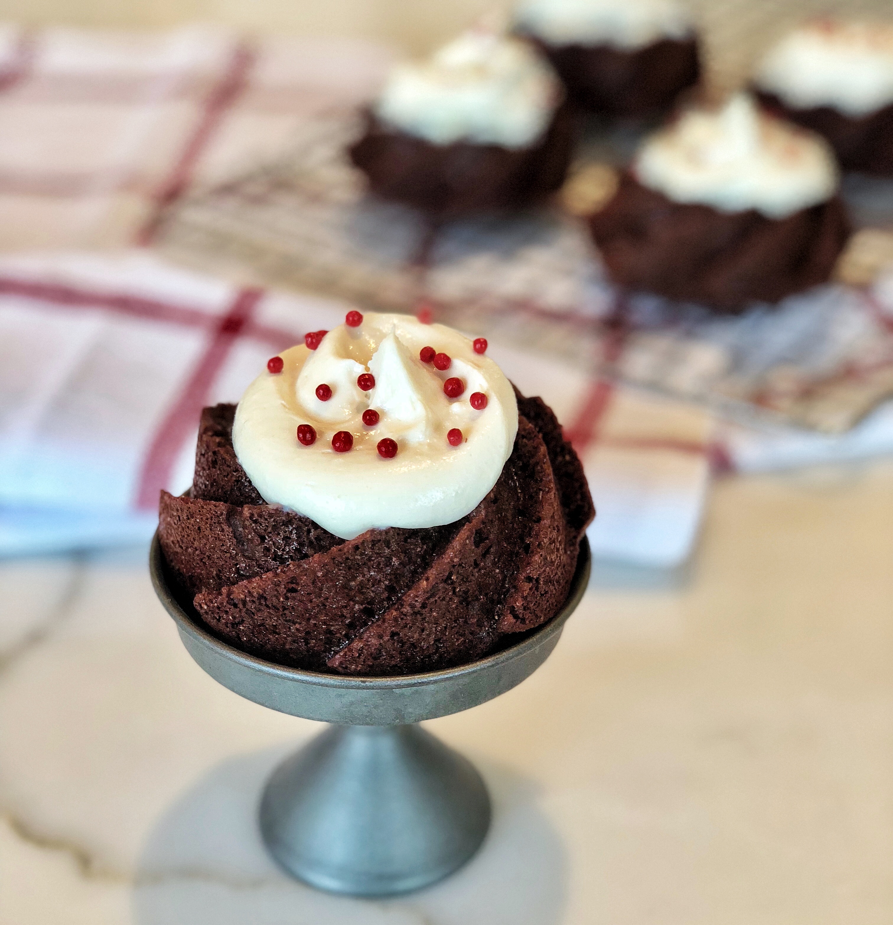 F-Factor Creamy Red Velvet Mini Cakes Recipe