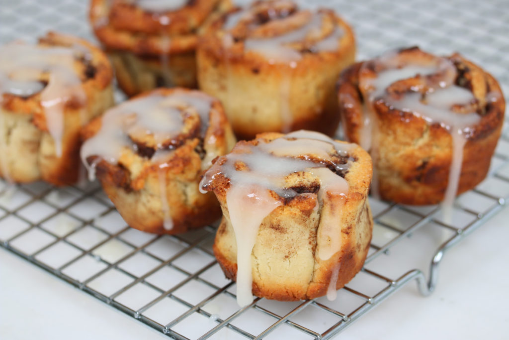 20/20 Glazed Cinnamon Buns FFactor